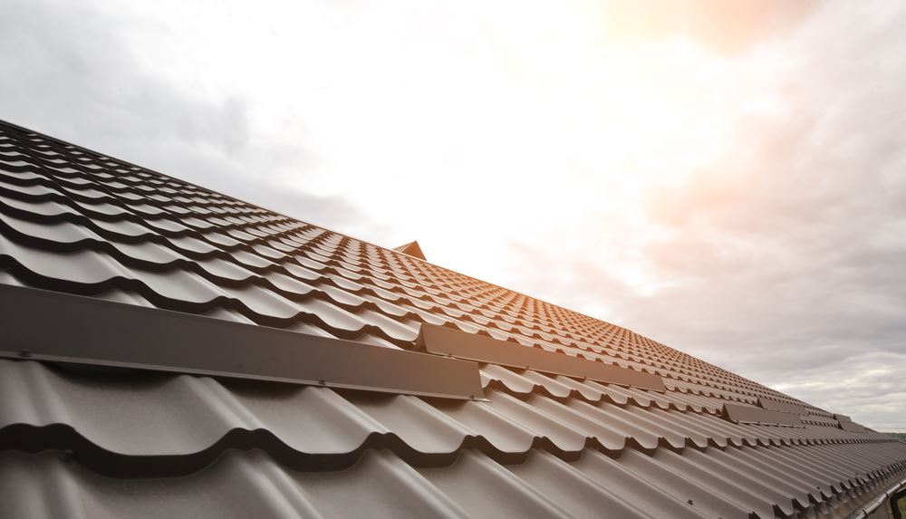 A Beginner’s Guide to Residential Roofing Insurance